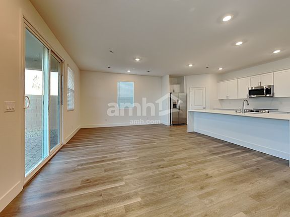 5th image of 8358 Buckskin Cliff Ave