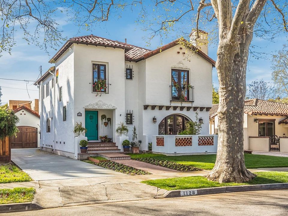 1st image of 1128 Lennon Way