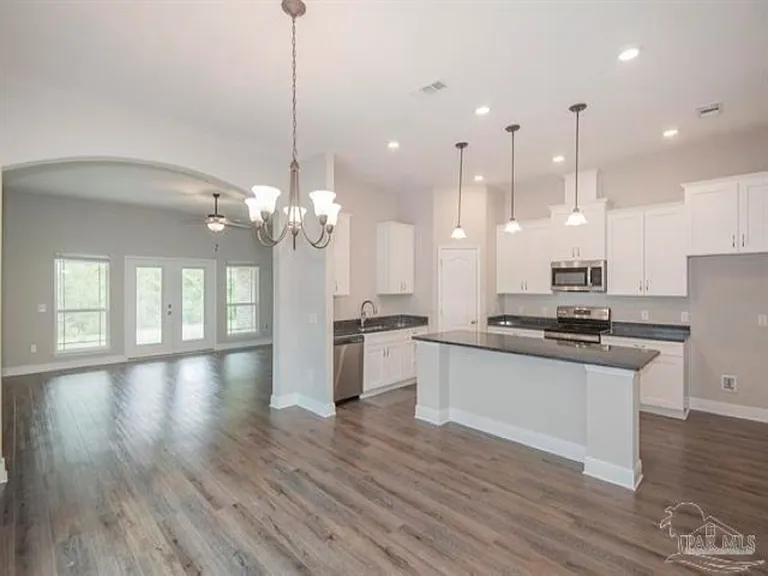 5746 Dunridge Dr — Photo 10