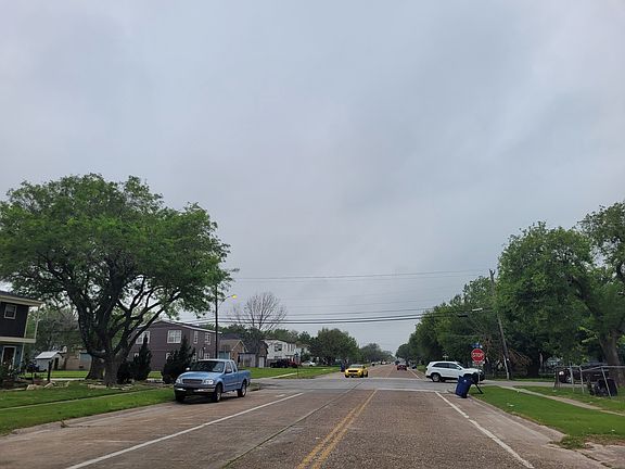 4th image of 1425 5th Ave N