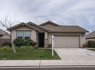 1060 Shady Grove St, Manteca, CA 95336