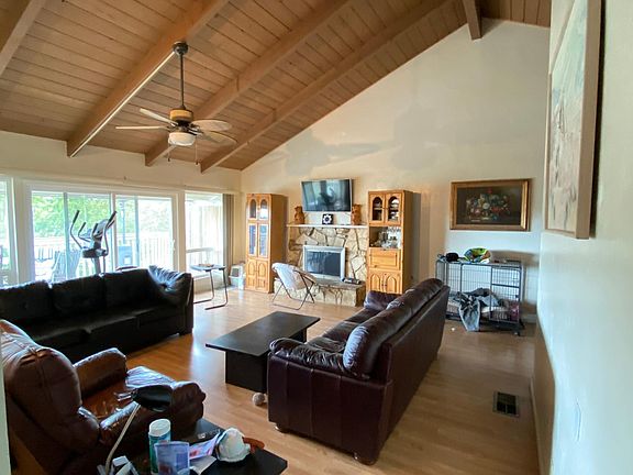 3rd image of 9271 Camino Paz Ln