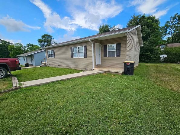 1105 Thompson Dr