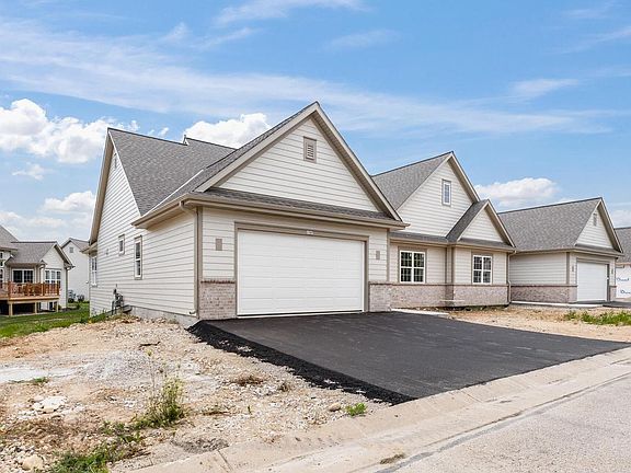 4th image of 1793 Cedar Ridge DRIVE #215-1