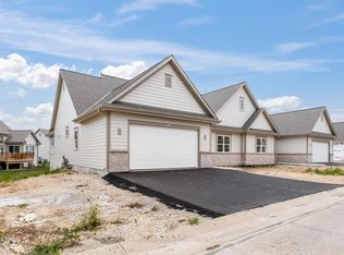 Arbor Pointe, Slinger, WI 53086