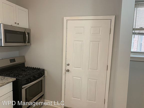 3rd image of 2550 E 76th St #1