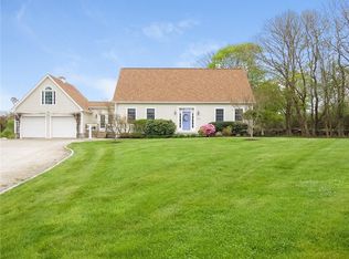 4094 Main Rd, Tiverton, RI 02878