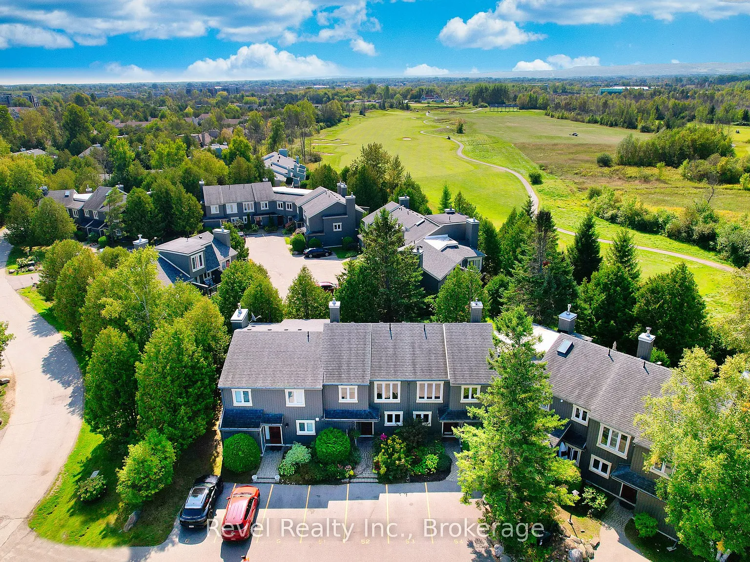 3 bed, $2,200 — Photo 1