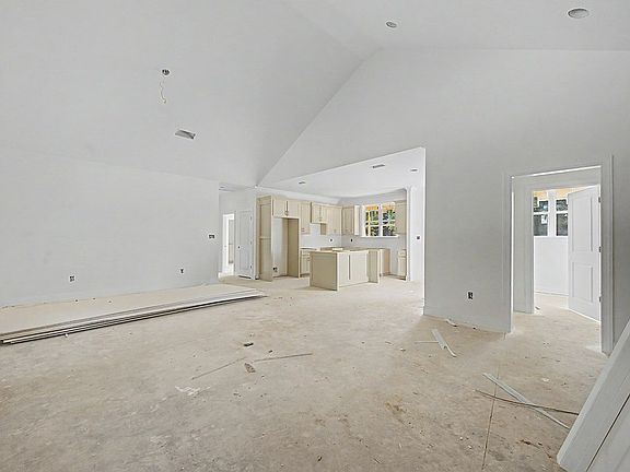 3rd image of 575 White Pond Rd
