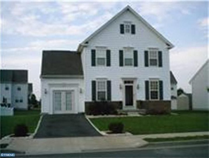 1st image of 32 White Rabbit Dr