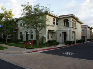24097 Avocado Ln, Valencia, CA 91354