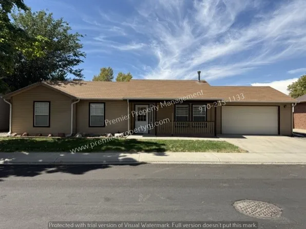 573 Greenfield Cir E, Grand Junction, CO 81504