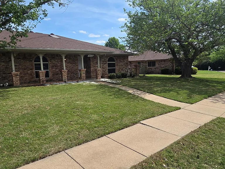 6010 Fawn Valley Ln — Photo 22