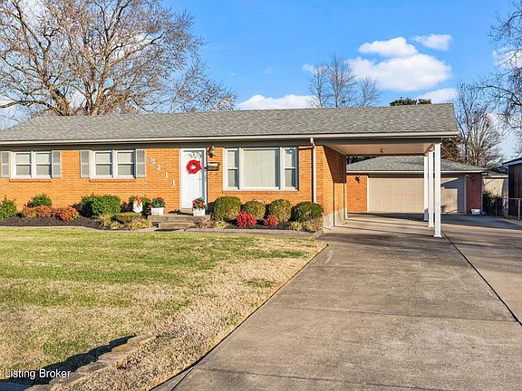 2nd image of 8211 Latania Dr