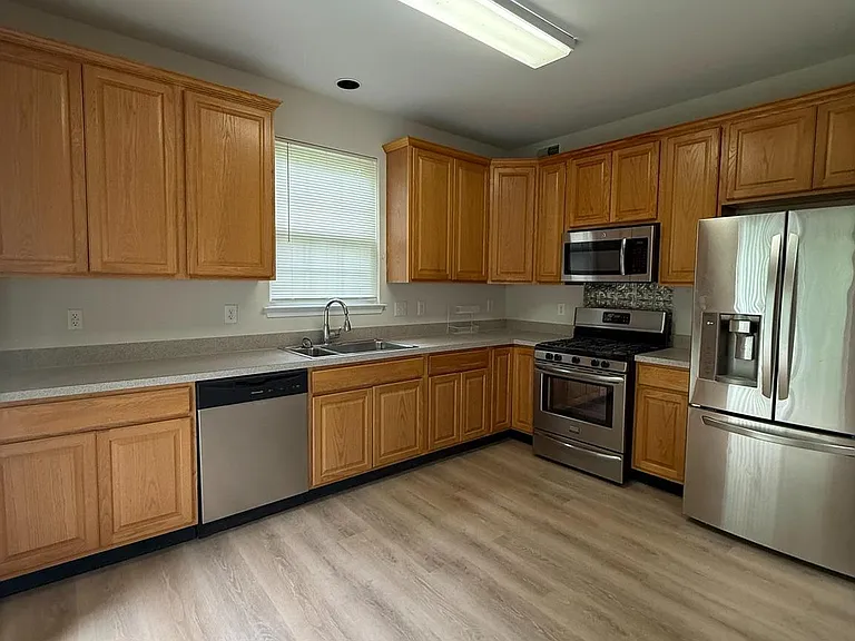 47 Ross Way — Photo 14