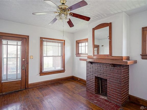 4th image of 132 Oaklawn Ave