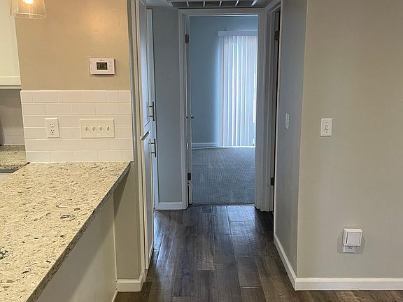 4th image of 423 14th St #A