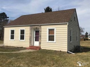 846 Lotus Dr, Erie, MI 48133