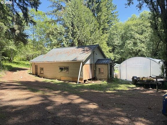 4th image of 82467 Crowder Rd