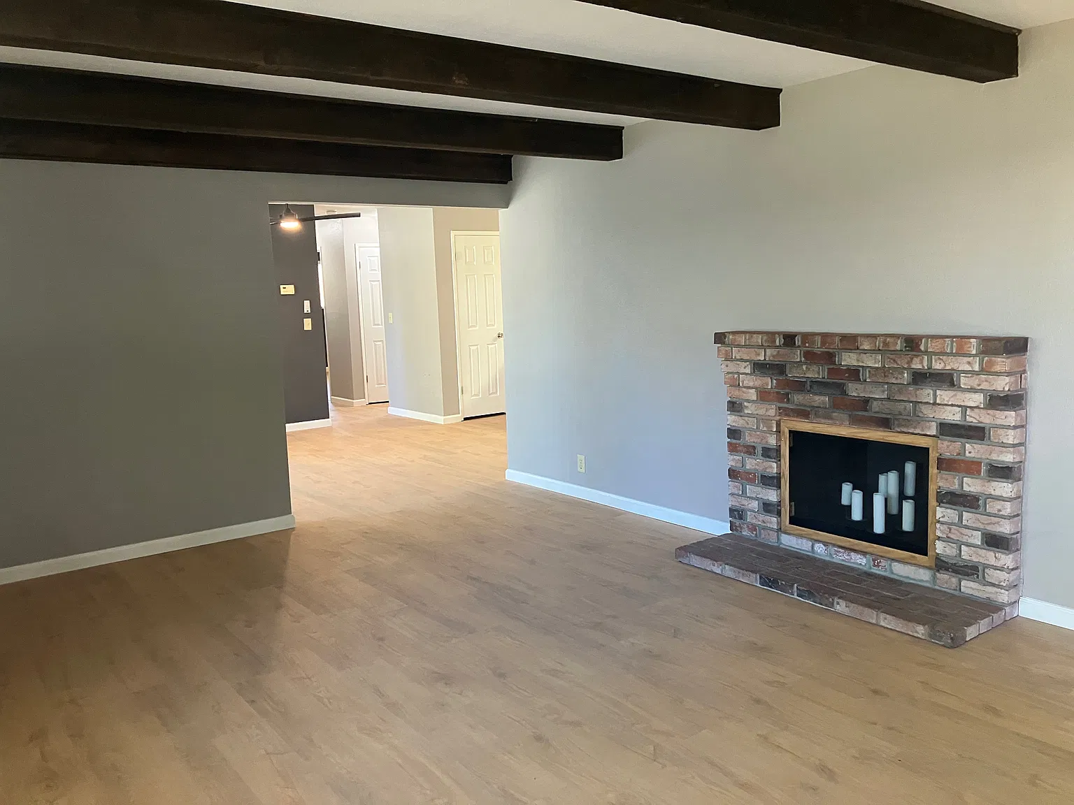 3 bed, 1300 sqft, $1,995 — Photo 2