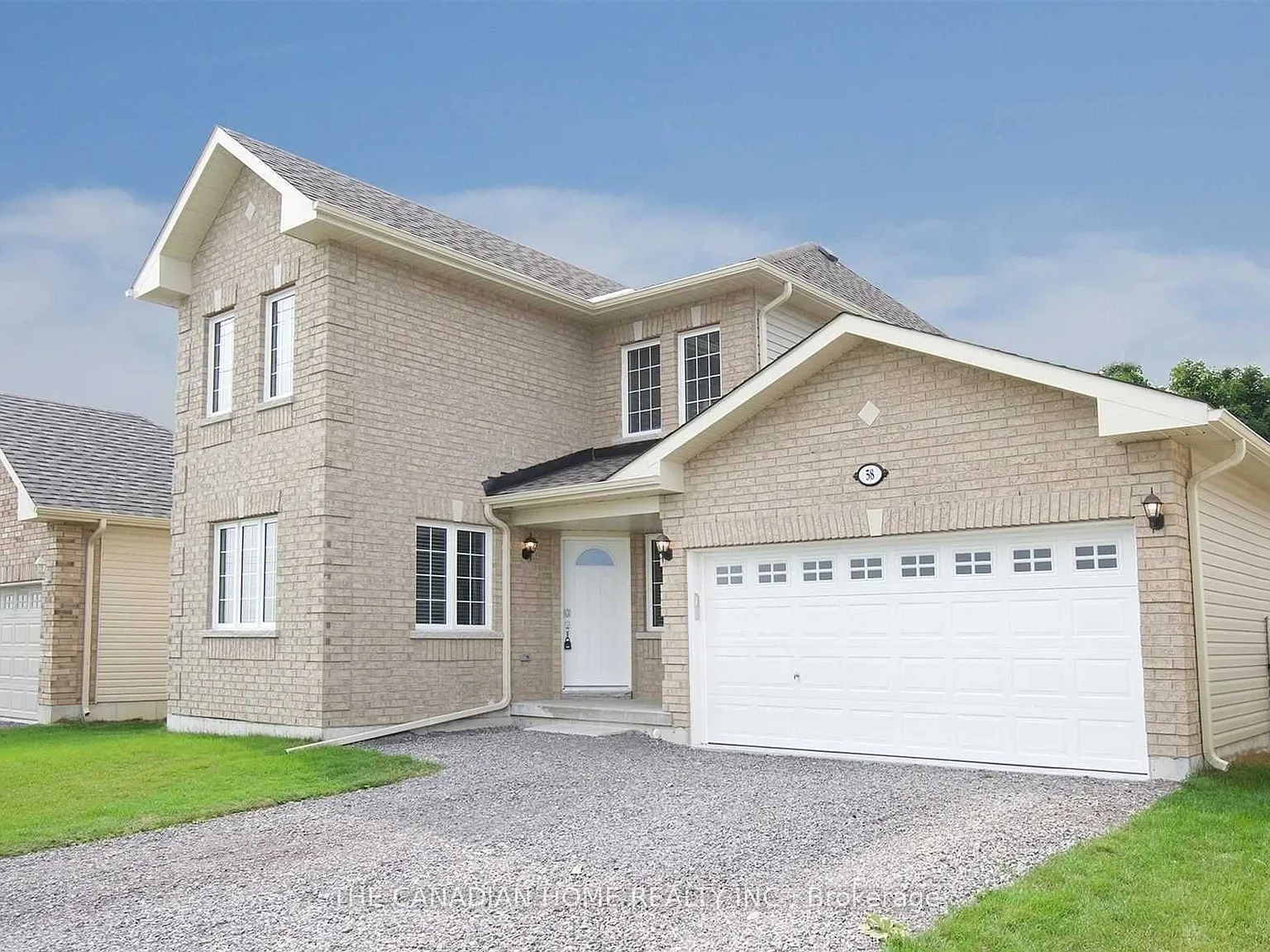 4 bed, $2,800 — Photo 2