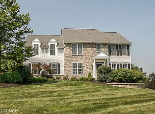 905 Alexander Dr, Westminster, MD 21157