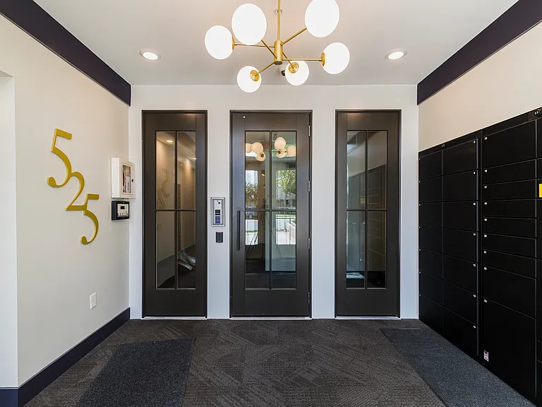 525 Ridge Street — Photo 2