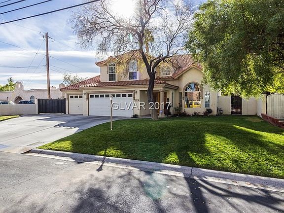 3rd image of 3651 E Saddle Ave