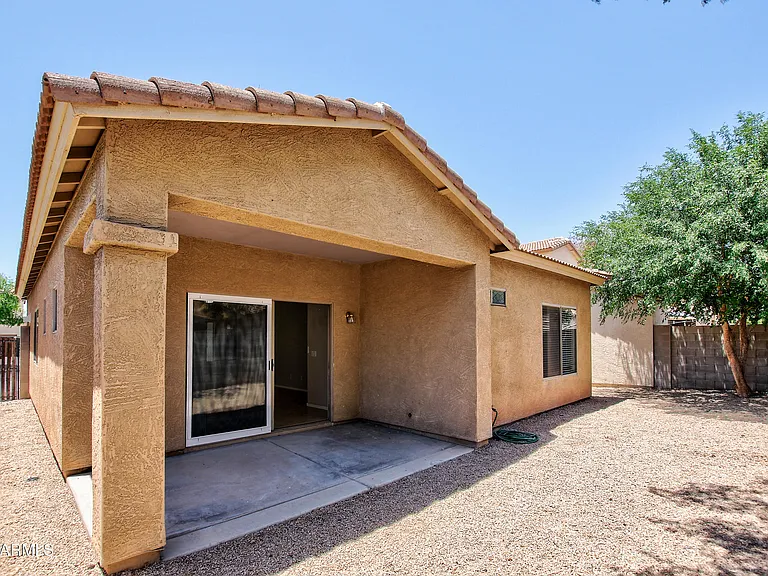 2043 N Holguin Way — Photo 26