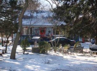 1228 Portion Rd, Holtsville, NY 11742