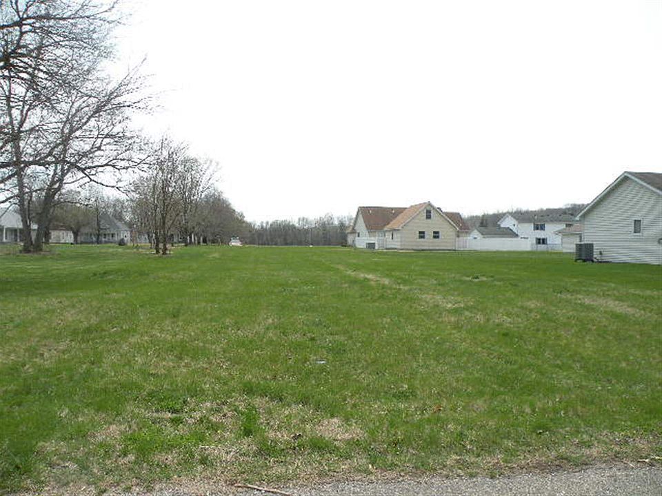2nd image of Matthews St