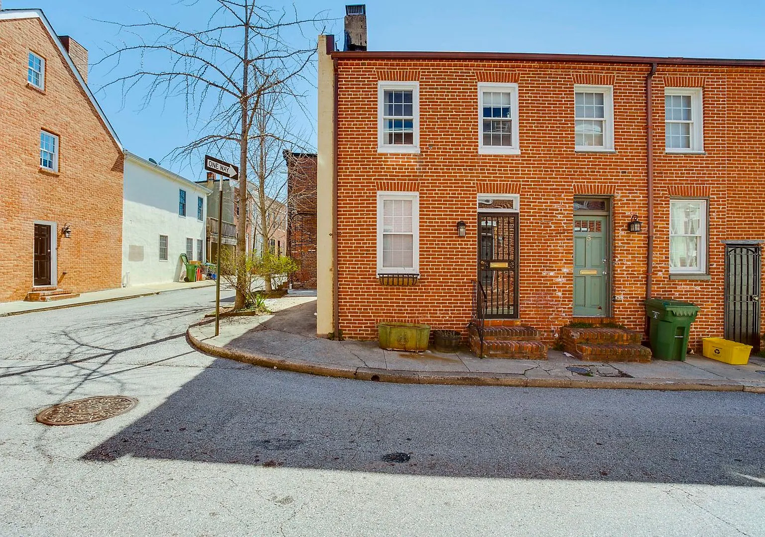Federal Hill - 7 E. Hamburg St./2-Bedroom, 2-Bathroom Townhouse — Photo 1