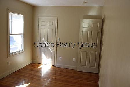 2nd image of 858 Washington St