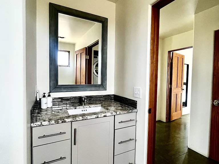 28 Piedra Vista Rd #B — Photo 16