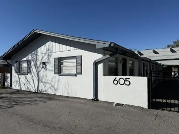 605 92nd Ave N APT 4, Saint Petersburg, FL 33702