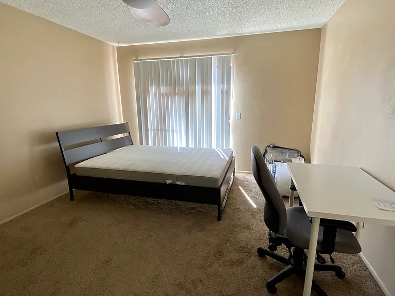 850 S River Dr #2 — Photo 11