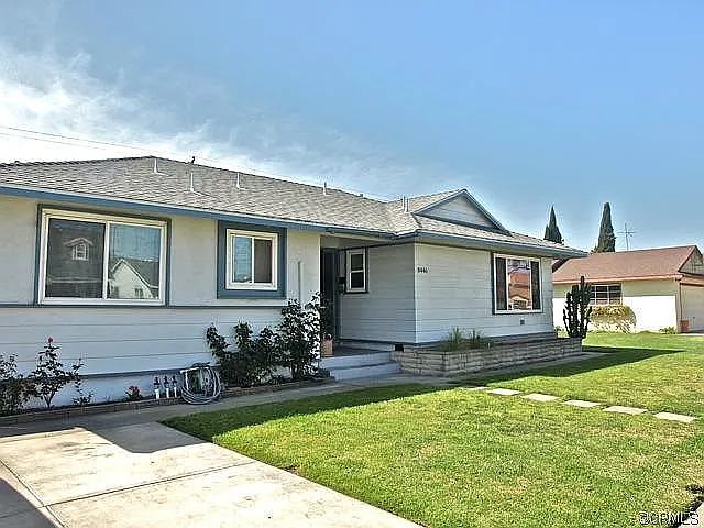 1st image of 8446 Peony Cir