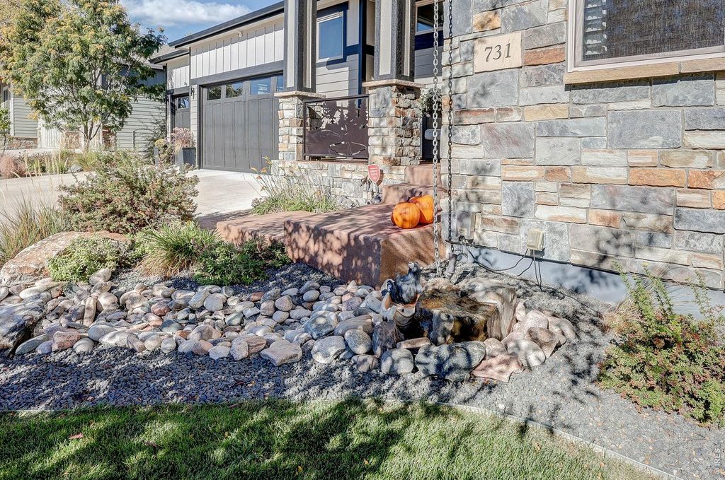 731 Deer Meadow Dr