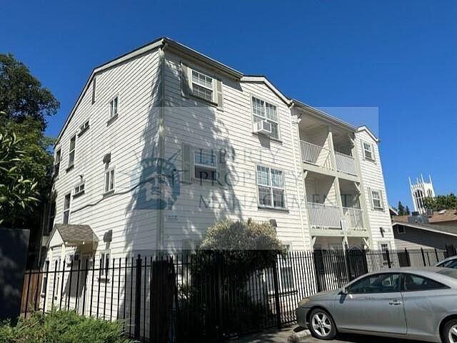 1st image of 3403 N Pacific Ave #3403