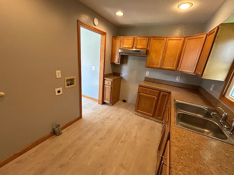 1100 Macarthur Cir #1100 — Photo 6