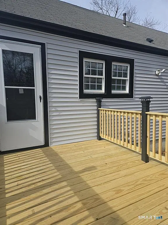 3 bed, 1.0 bath, 2038 sqft, $2,500 — Photo 4