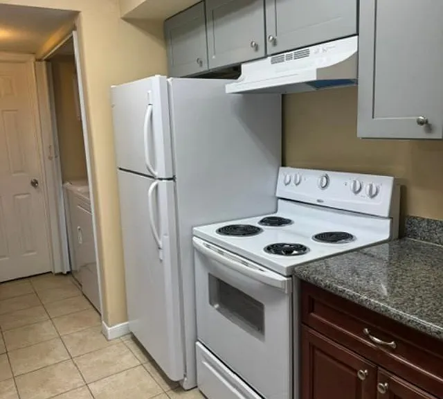 16111 Aspenglenn Dr #611 — Photo 5