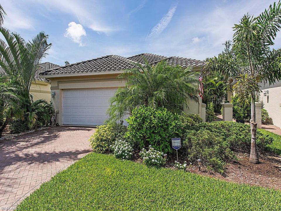 1st image of 841 Vistana Cir #19