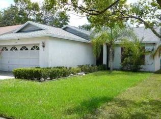 2535 Wrencrest Cir, Valrico, FL 33596