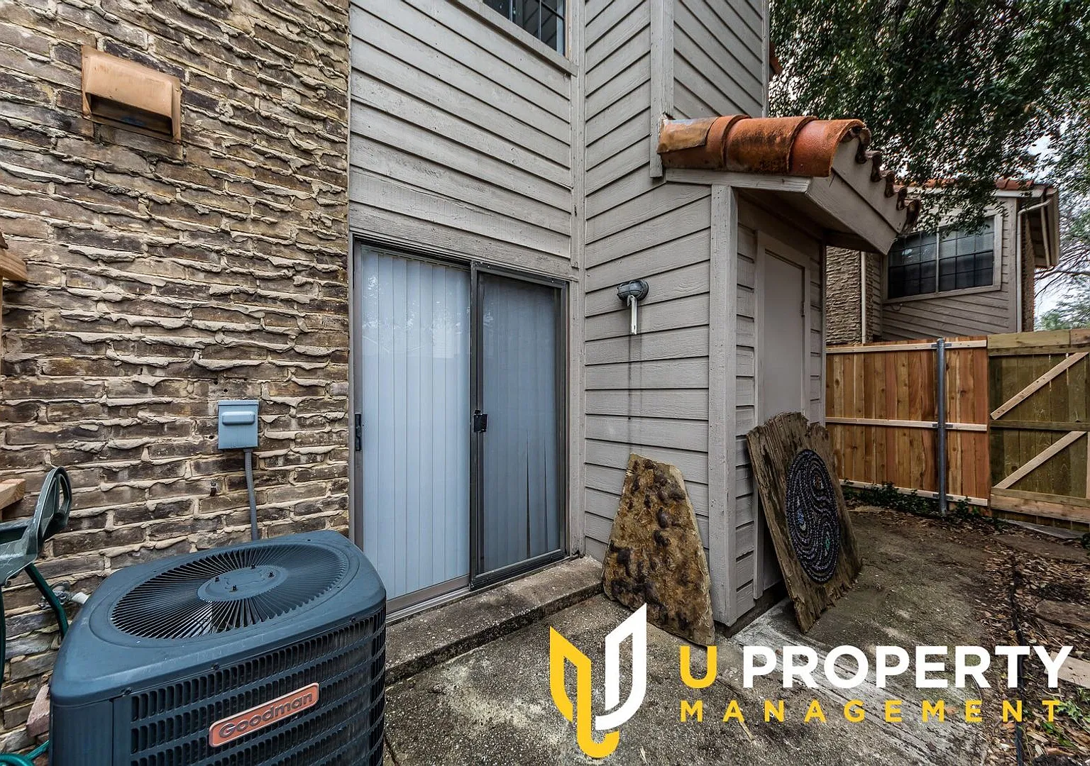 Cozy Condo in Richardson with W/D and refrigerator included! — Photo 4