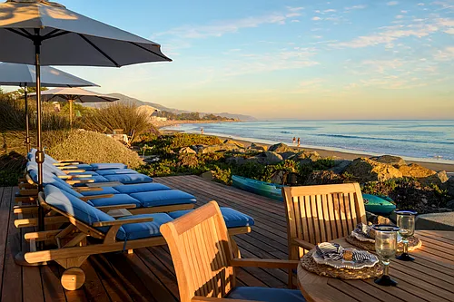 4347 Avenue Del Mar Photo 1