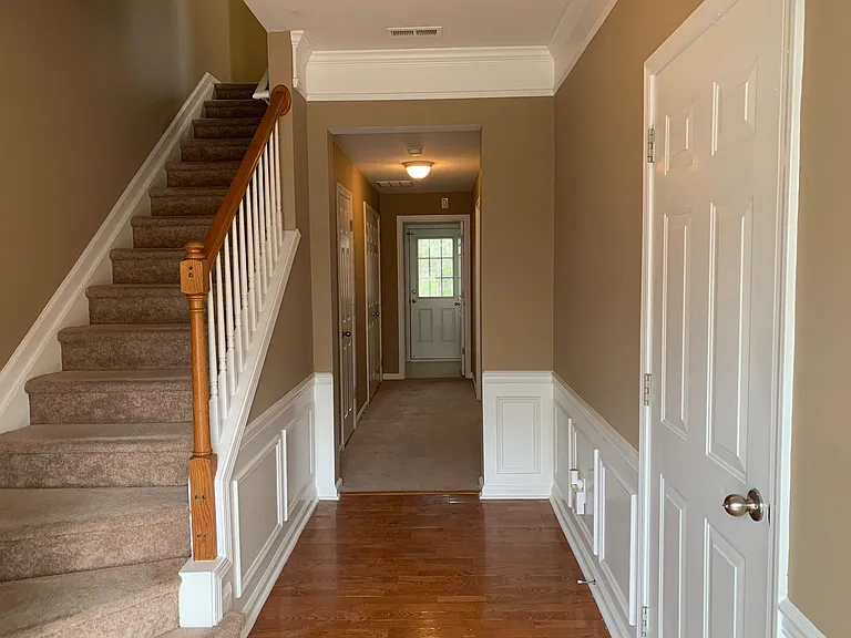 409 Ruby Walk Dr — Photo 2