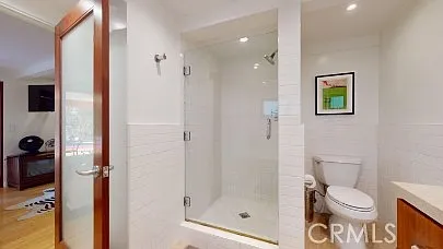 3205 Bayview Dr — Photo 22