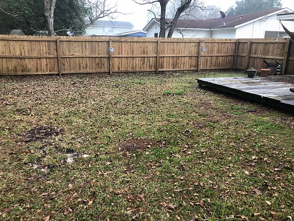 3rd image of 2705 Pinewood Ave