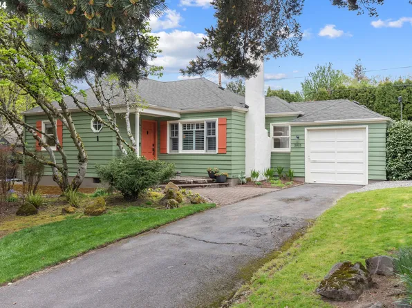 3015 SW Flower Ter, Portland, OR 97239